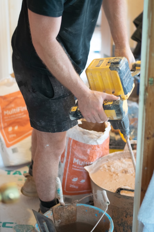 L3 NVQ Diploma in Plastering