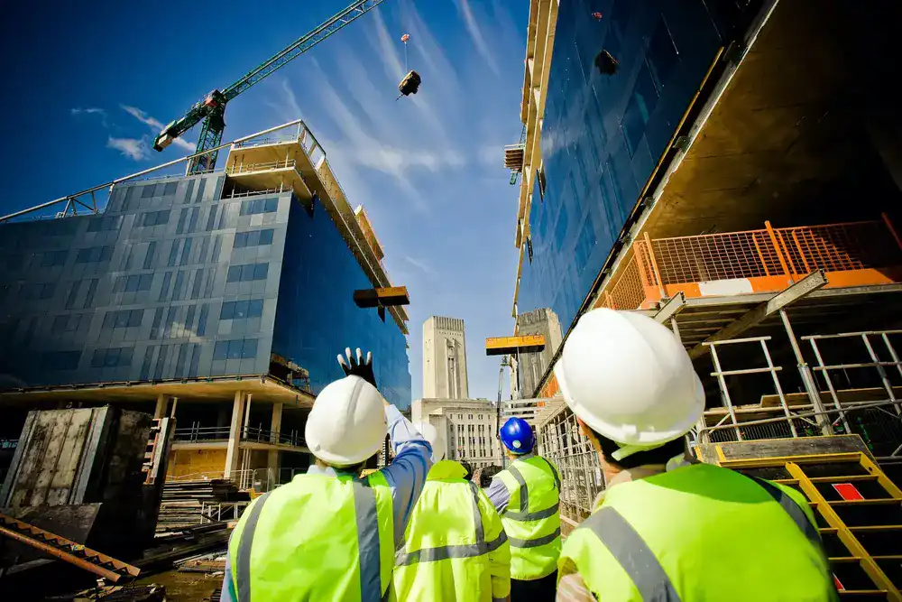 Understanding CDM 2015 A practical Buide for contractors and builders - workforce skills support